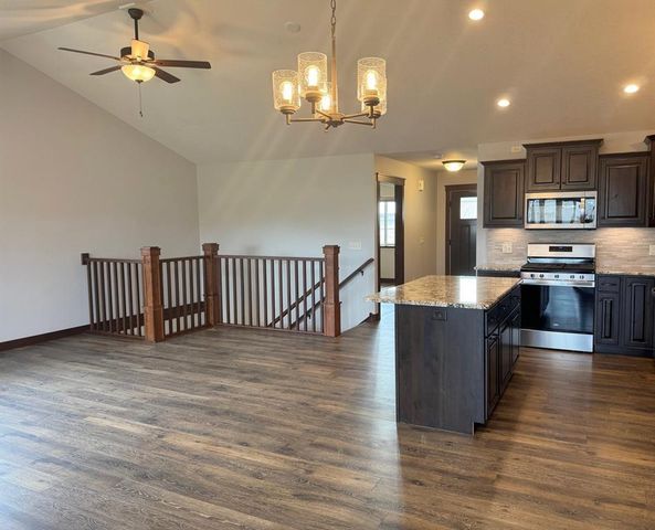 303 Camelot Lane, Rice Lake, WI 54868