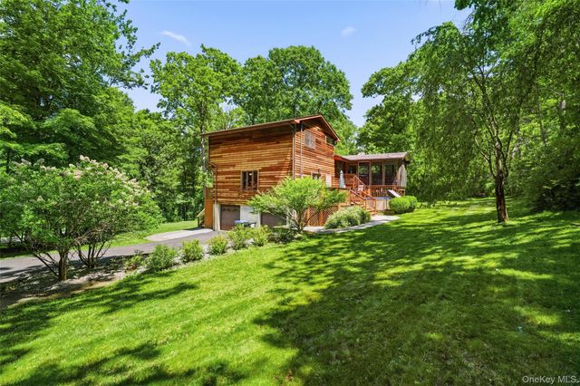 44 Sayer Road, Blooming Grove, NY 10914