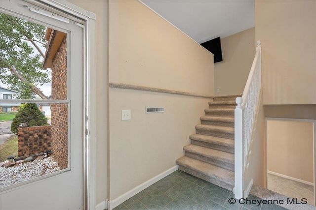 3069 HANSON ST, Cheyenne, WY 82001