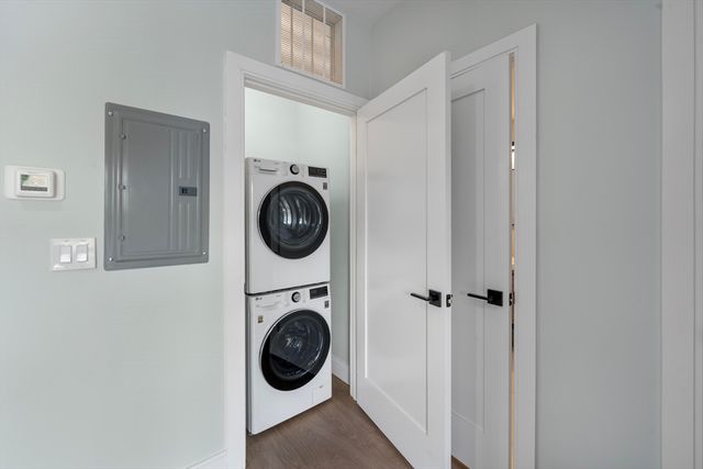 277 Border 401, Boston, MA 02128