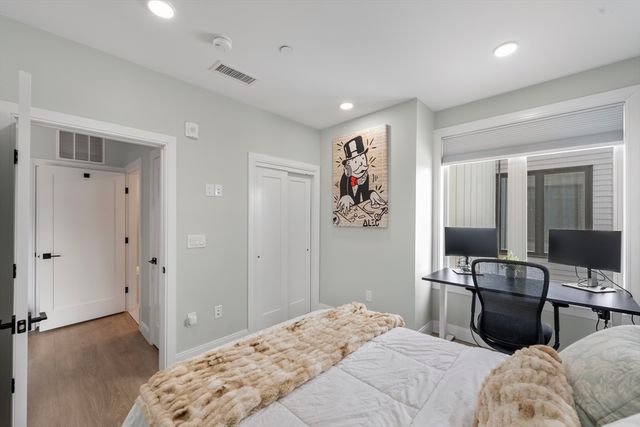 277 Border 401, Boston, MA 02128