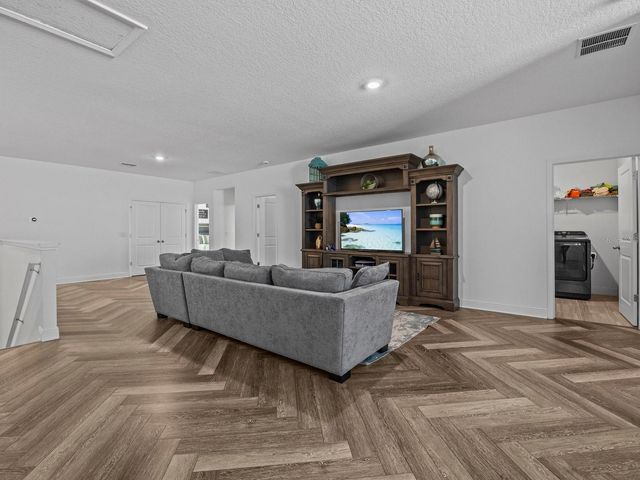 603 AVILA PLACE, Howey In The Hills, FL 34737