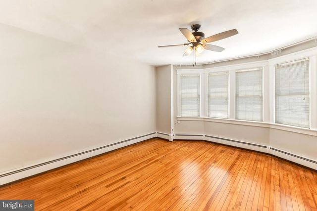 47 E KINGS HWY, Audubon, NJ 08106