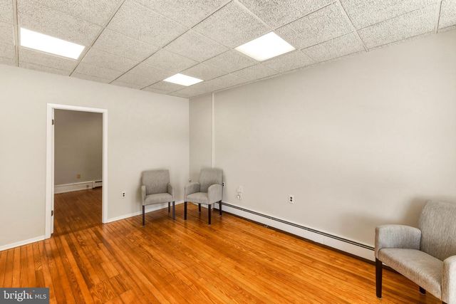 47 E KINGS HWY, Audubon, NJ 08106