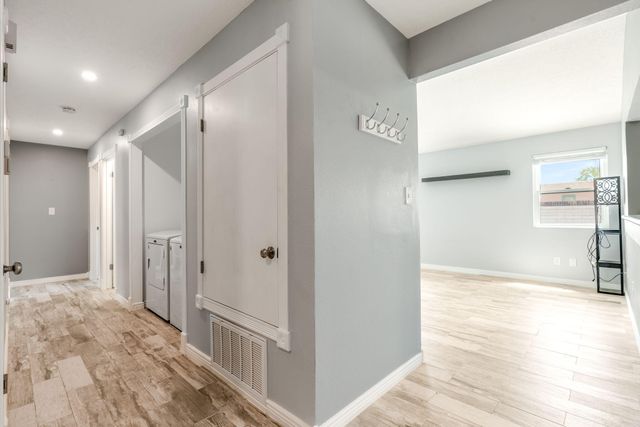 1358 Golden Eye Loop NE, Rio Rancho, NM 87144