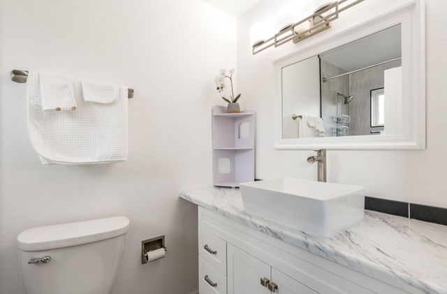 1358 Golden Eye Loop NE, Rio Rancho, NM 87144