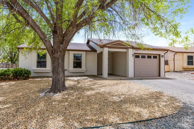 1358 Golden Eye Loop NE, Rio Rancho, NM 87144
