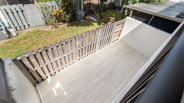 3616 SW 68th Lane 4-D, Miramar, FL 33023