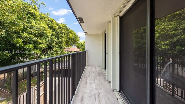 3616 SW 68th Lane 4-D, Miramar, FL 33023