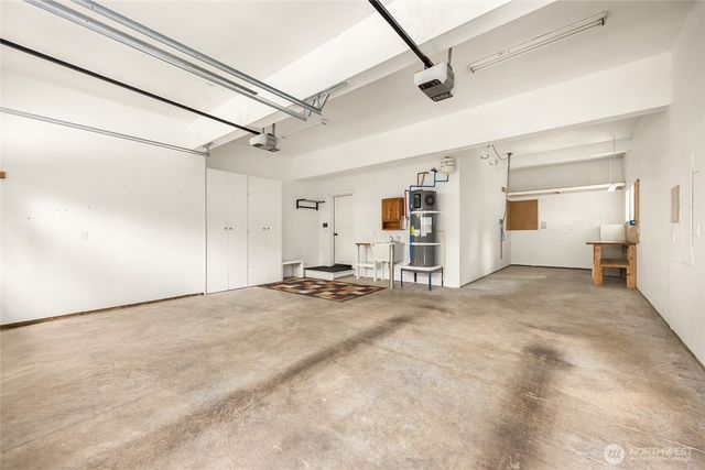 3029 Yankee Girl Circle NE, Bainbridge Island, WA 98110