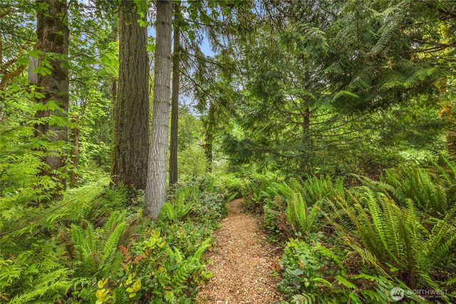 3029 Yankee Girl Circle NE, Bainbridge Island, WA 98110