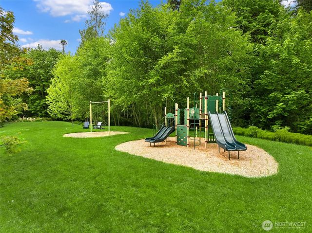 3029 Yankee Girl Circle NE, Bainbridge Island, WA 98110