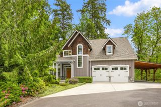 3029 Yankee Girl Circle NE, Bainbridge Island, WA 98110