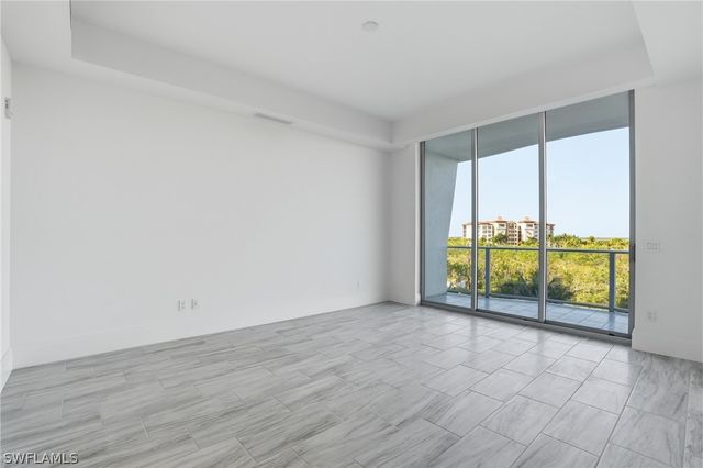 4810 Pelican Colony 404, Bonita Springs, FL 34134