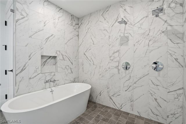 4810 Pelican Colony 404, Bonita Springs, FL 34134