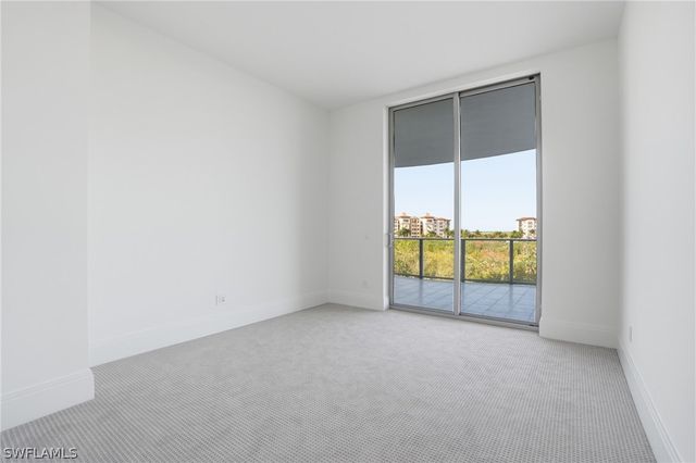 4810 Pelican Colony 404, Bonita Springs, FL 34134