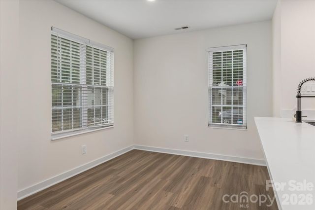 1525 Briar Creek Road B, Charlotte, NC 28205