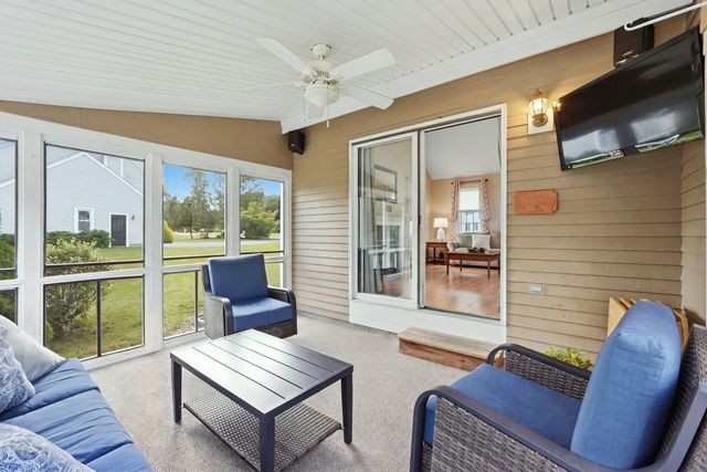 16 Cedar Hill Rd, Sutton, MA 01590