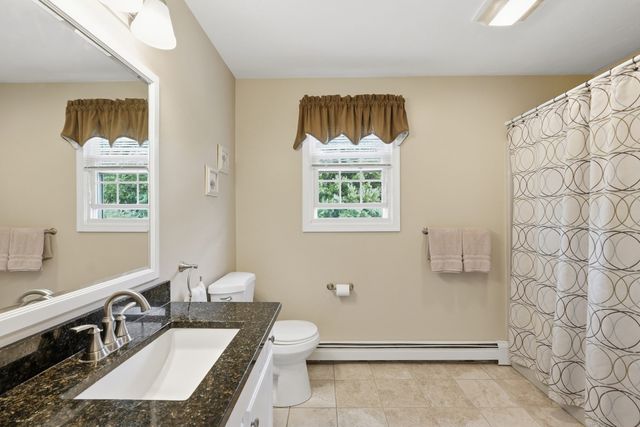 16 Cedar Hill Rd, Sutton, MA 01590