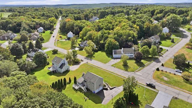 16 Cedar Hill Rd, Sutton, MA 01590