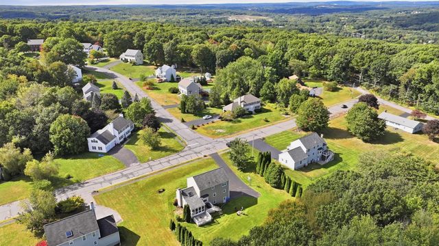 16 Cedar Hill Rd, Sutton, MA 01590