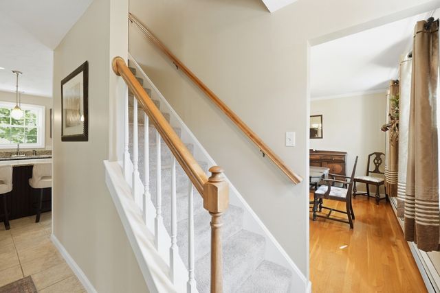 16 Cedar Hill Rd, Sutton, MA 01590
