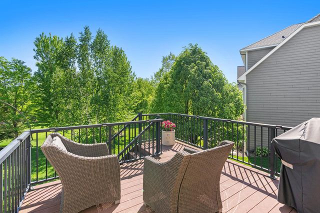 16465 54th Court N, Plymouth, MN 55446