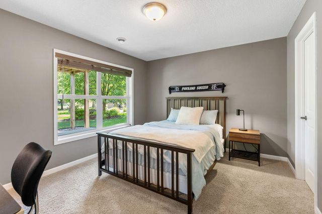 16465 54th Court N, Plymouth, MN 55446