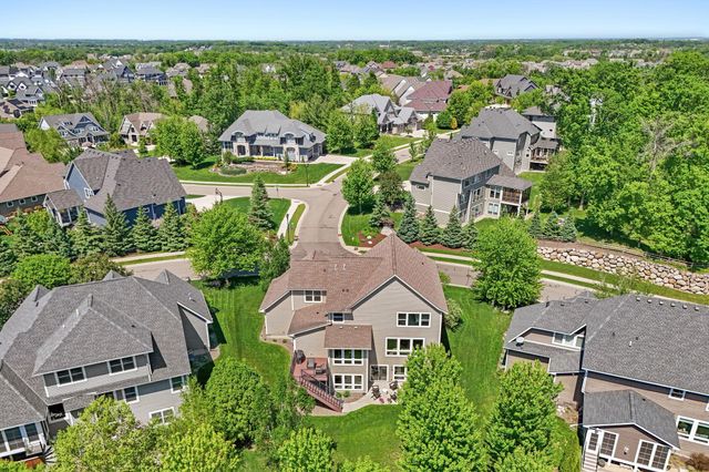 16465 54th Court N, Plymouth, MN 55446
