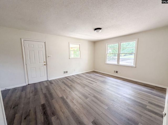 406 Lafayette Way, Camden, SC 29020