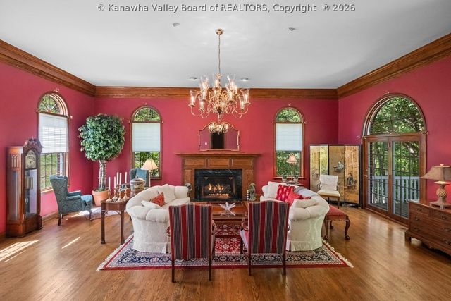 101 Whispering Woods Road, Charleston, WV 25304