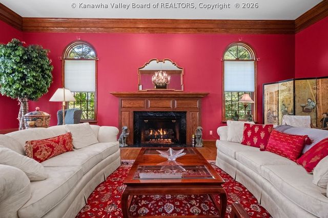 101 Whispering Woods Road, Charleston, WV 25304