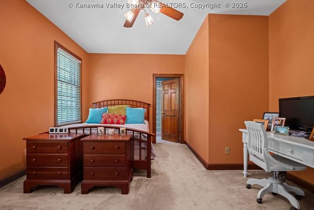 101 Whispering Woods Road, Charleston, WV 25304