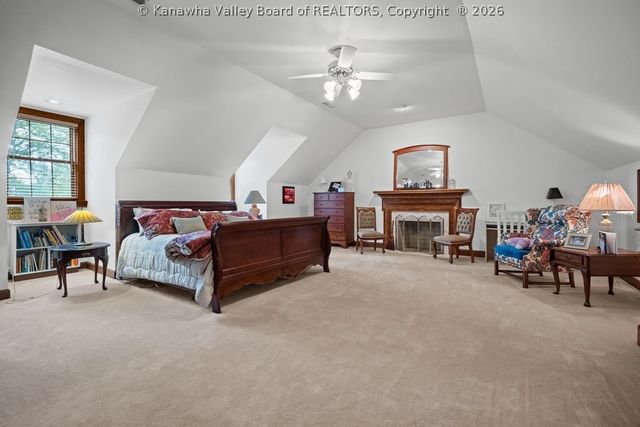 101 Whispering Woods Road, Charleston, WV 25304