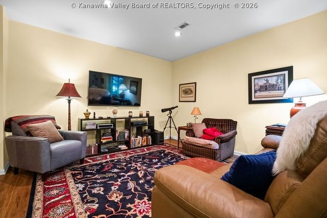 101 Whispering Woods Road, Charleston, WV 25304