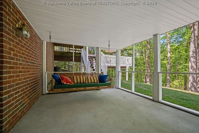 101 Whispering Woods Road, Charleston, WV 25304