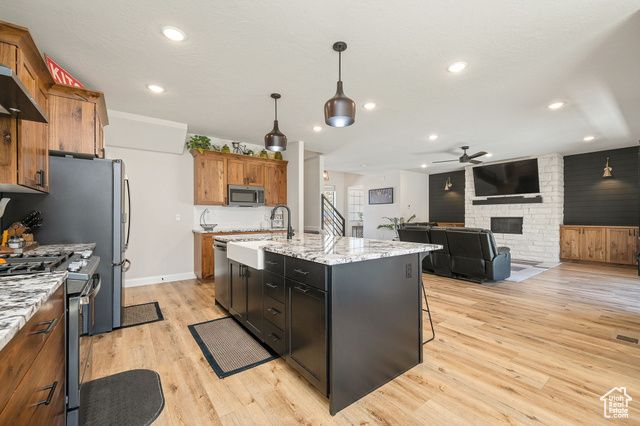 52 S HOUSE ROCK DR, Cedar City, UT 84720