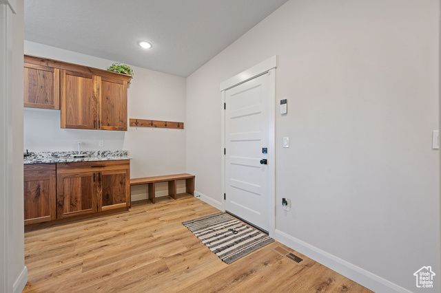 52 S HOUSE ROCK DR, Cedar City, UT 84720