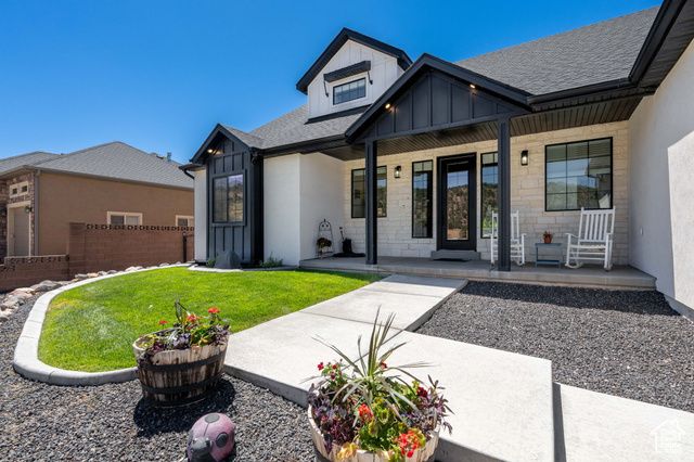 52 S HOUSE ROCK DR, Cedar City, UT 84720