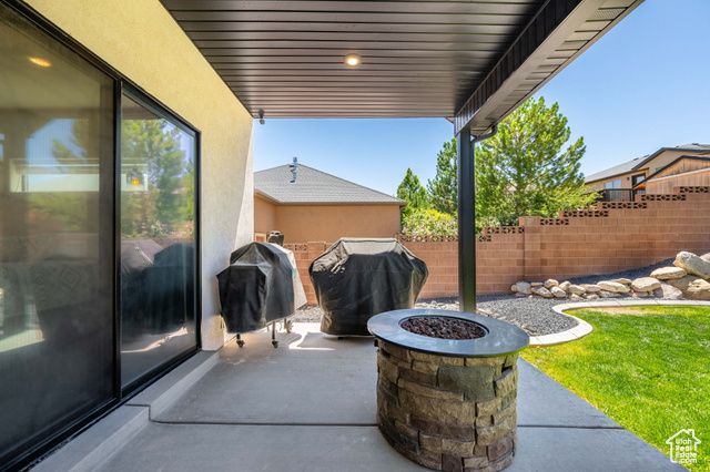 52 S HOUSE ROCK DR, Cedar City, UT 84720