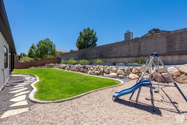 52 S HOUSE ROCK DR, Cedar City, UT 84720