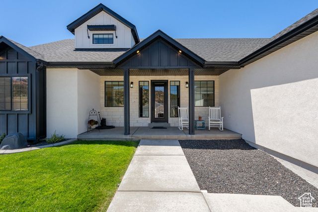 52 S HOUSE ROCK DR, Cedar City, UT 84720