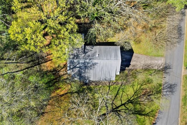 17 Powder Court, Dallas, GA 30157