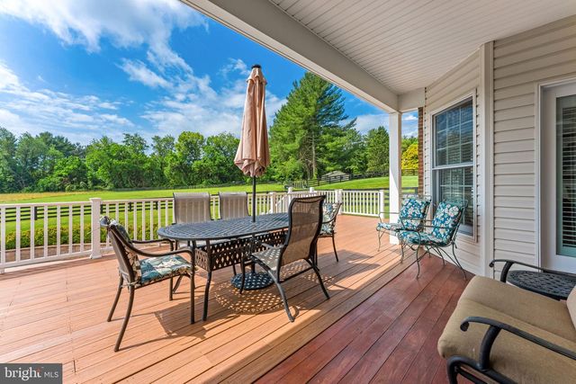 39787 WATERFORDWAY LN, Waterford, VA 20197