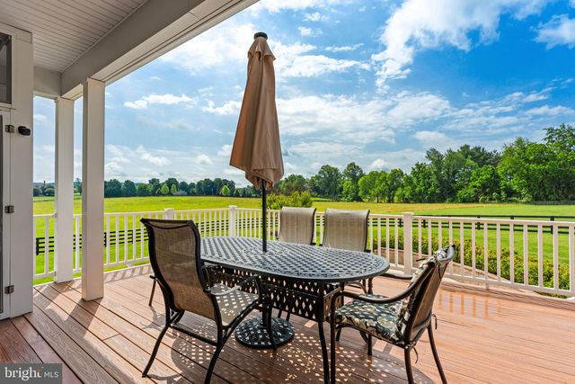 39787 WATERFORDWAY LN, Waterford, VA 20197