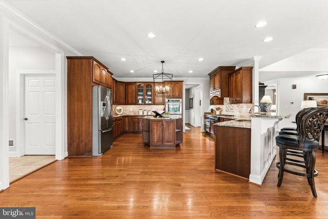39787 WATERFORDWAY LN, Waterford, VA 20197