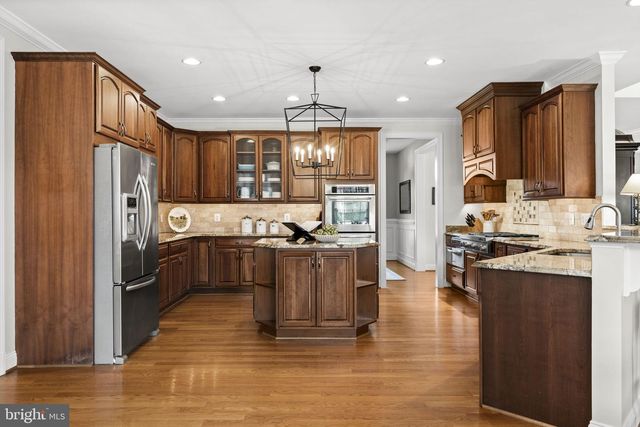 39787 WATERFORDWAY LN, Waterford, VA 20197