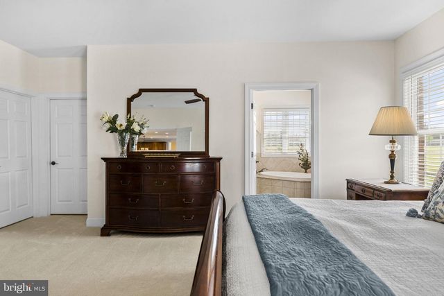 39787 WATERFORDWAY LN, Waterford, VA 20197