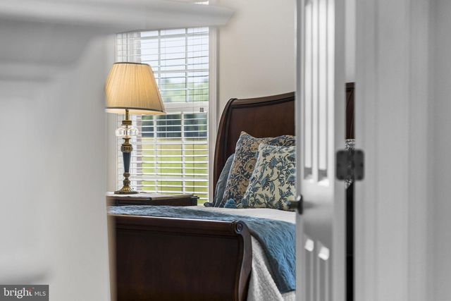 39787 WATERFORDWAY LN, Waterford, VA 20197