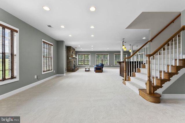 39787 WATERFORDWAY LN, Waterford, VA 20197